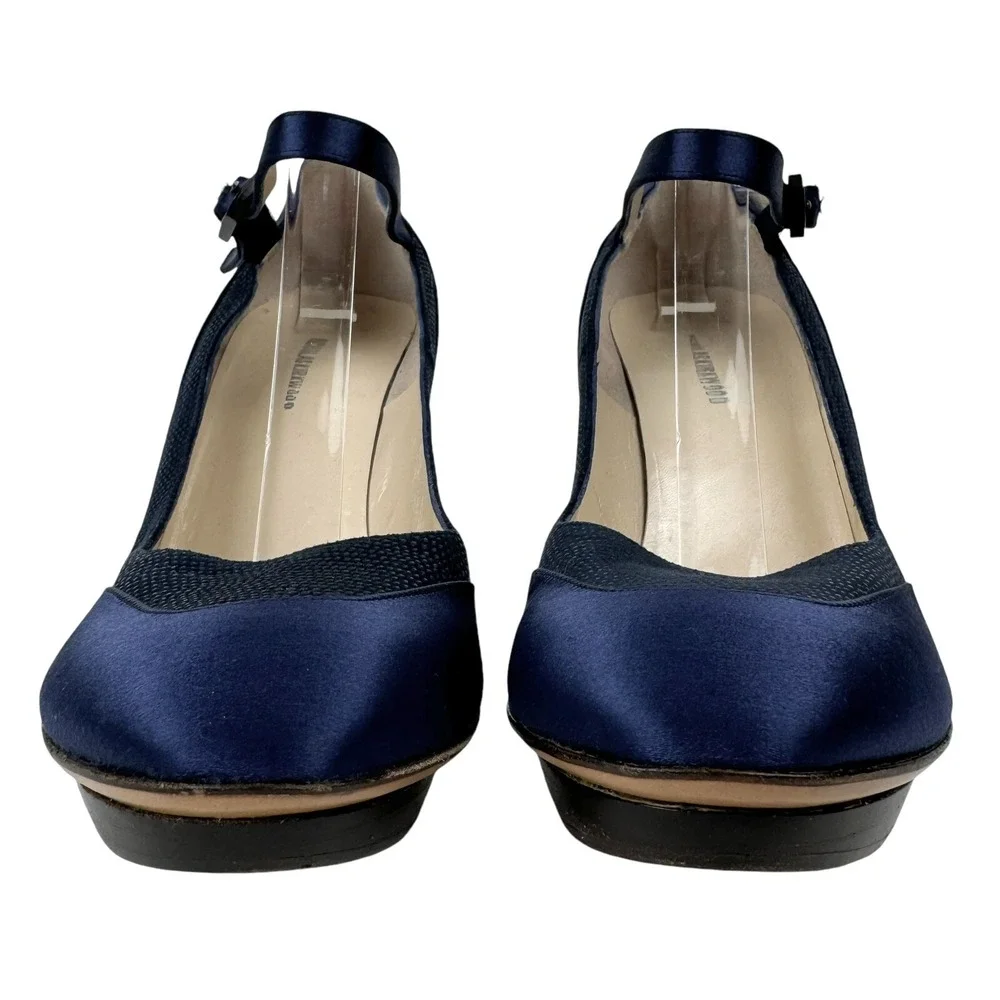 Nicholas Kirkwood High Heels EU 38 US 7.5 Navy Satin‎ Round Toe Italy Maryjane